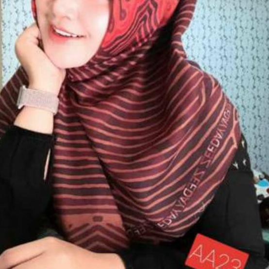 Ready TVR DEENAY KW 311 HIJAB SEGI EMPAT HIJAB  KONVEKSI HIJAB LARIS