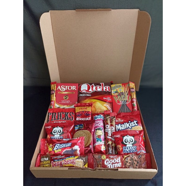 

Hampers Snack / Gift Box / Hadiah / Gift Murah / Kado Murah / Kado Ultah / Kado Wisuda / Kado Anniversarry Express