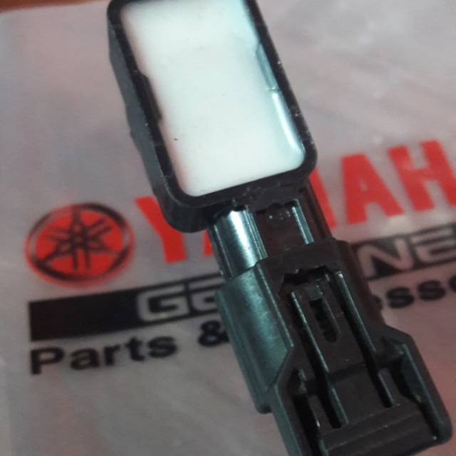 Socket kabel soket ic fuel pump Nmax / Aerox / lexi / freego / mx king / R15 ori asli