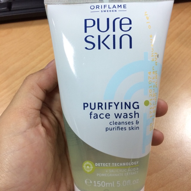 Diskon 10% Oriflame pure skin purifying face wash (gel)