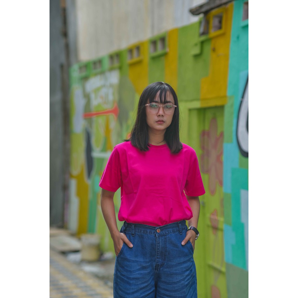 Distro Kaos pink fanta Polos Pendek Bahan Soft Katun Kombet 30s Buat CowoK Dan Cewe Warna BISA COD