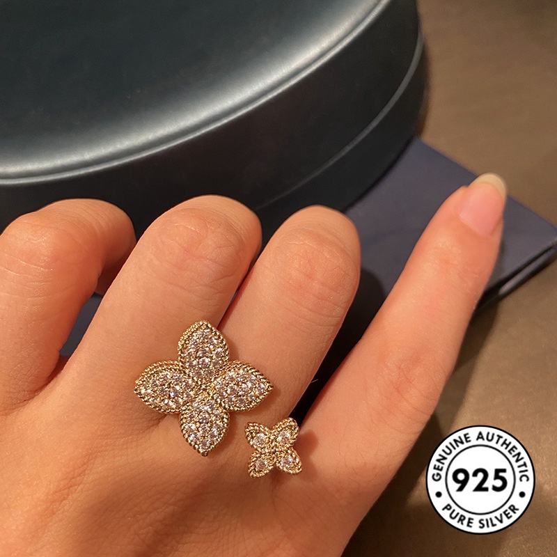 Cincin Sterling Silver 925 Desain Clover Hias Berlian Imitasi Elegan Untuk Wanita