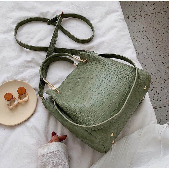 BJ42713 BLACK/COFFEE/YELLOW TAS SLEMPANG KULIT SINTETIS IMPORT TAS WANITA FASHION IMPORT MODIS ELEGAN TERMURAH TERLARIS TERBARU BAGSTORE JAKARTA TAS BATAM VC82493 BQ2713 CR7233