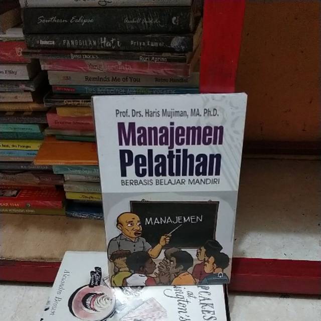 

Buku original manajemen pelatihan