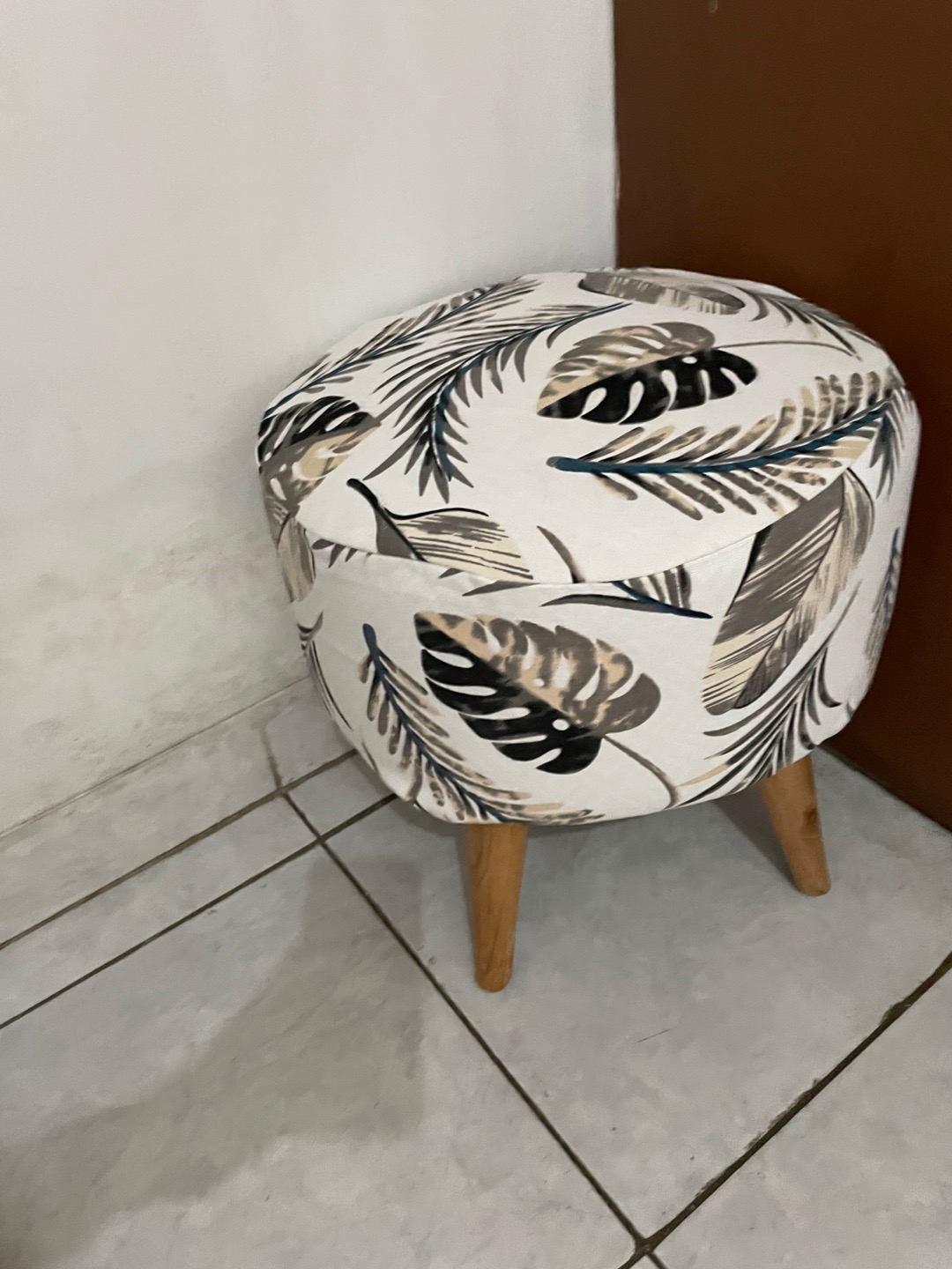 Sarung Stool Amaya White