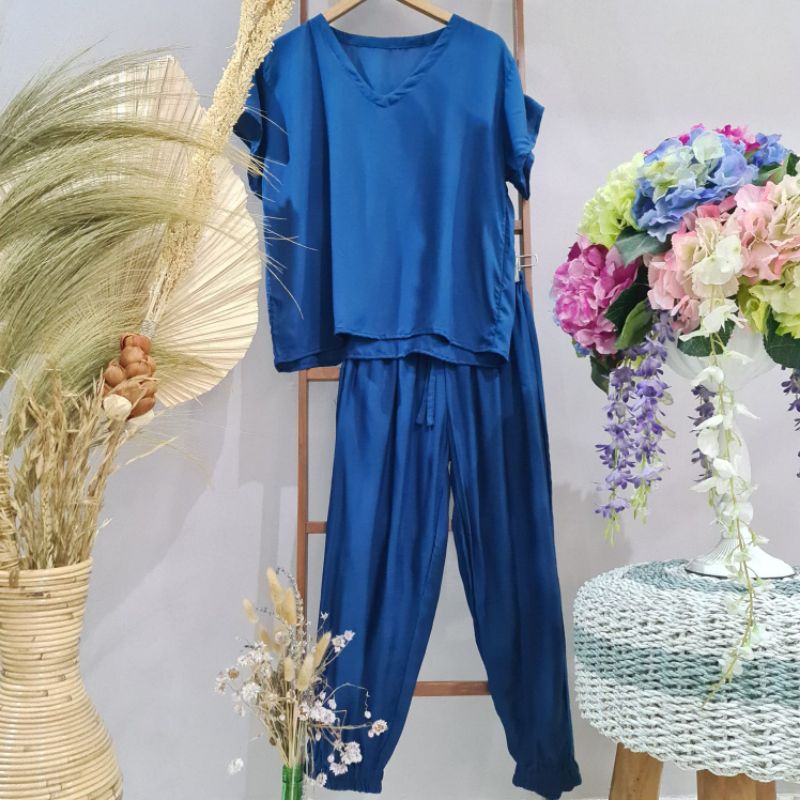 Setelan One set Alicia jogger polos Wanita-Ocean