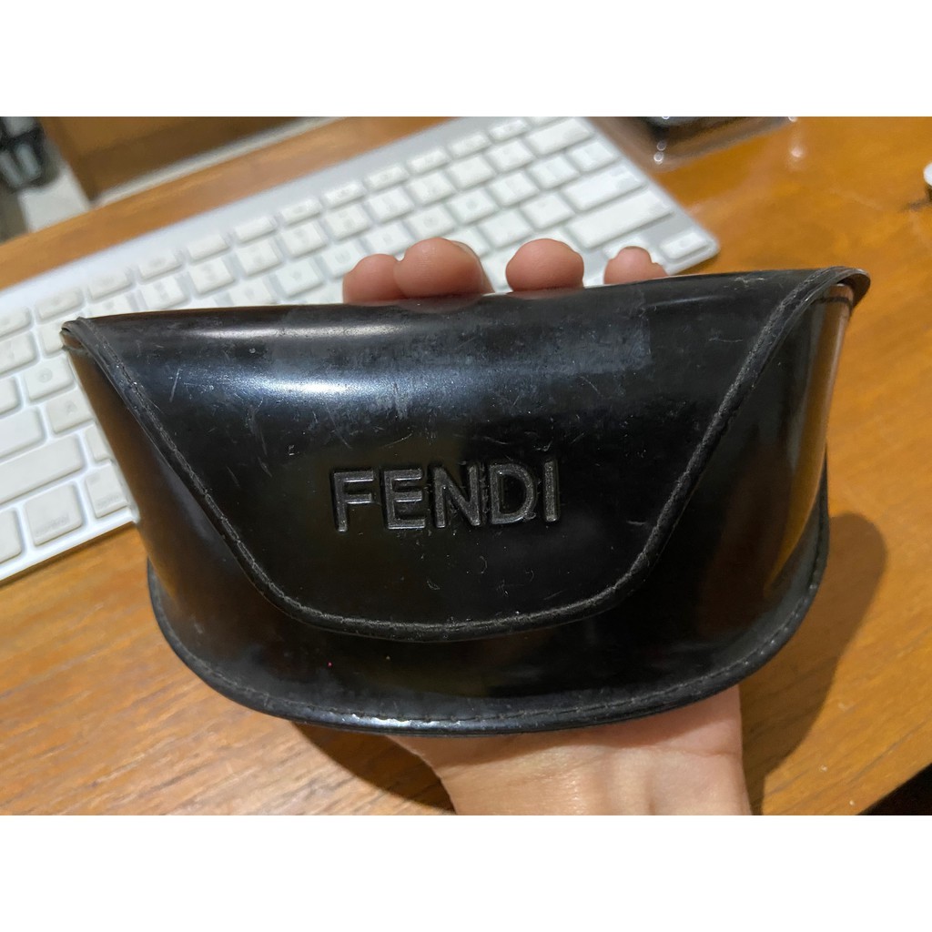 FENDI Box kacamata Hardcase/ tempat  kacamata / Original box sunglass - Black