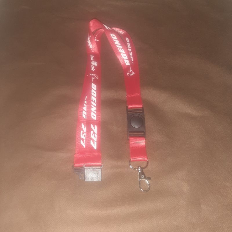 

Lanyard Sablon Beoing 737 Lion Air