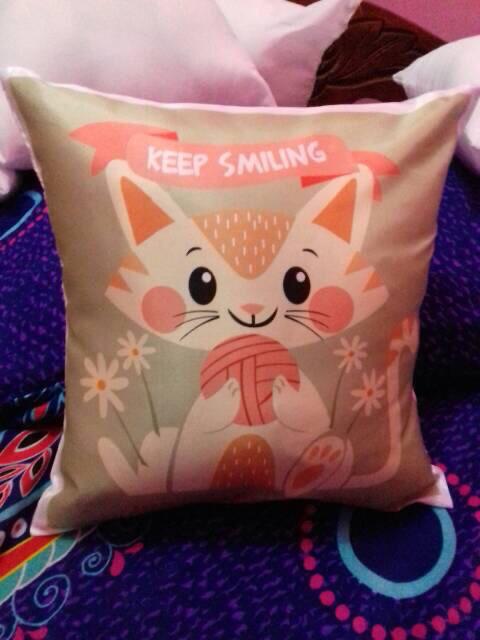 Bantal Custom / Bantal Foto / Bantal Kado / Bantal Kado Wedding Ultah Wisuda / Bantal Polos