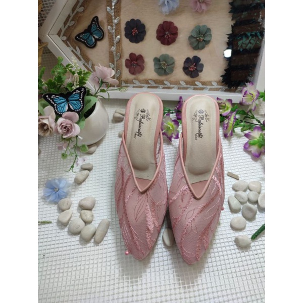 sepatu v Johana Dustypink tinggi 9cm lancip