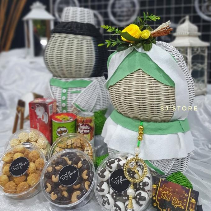 

PAKET BOX HAMPERS LEBARAN KUE KERING TOPLES MURAH 35 FVV54DC41
