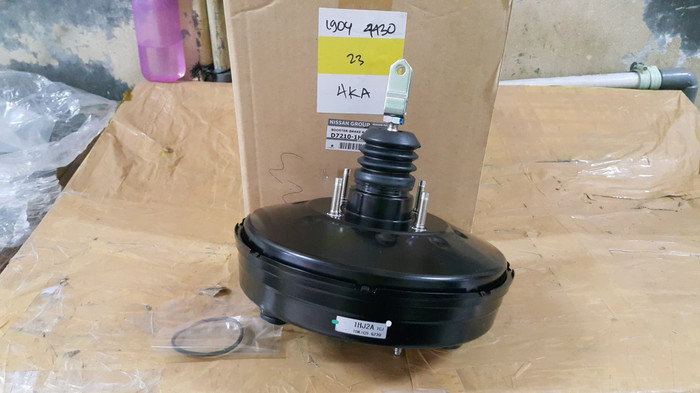 March K13 brake Booster Rem BARU Original Nissan D7210-1HJ2A
