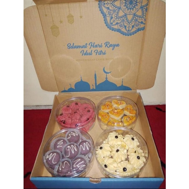 

Kue lebaran paket isi 4 toples