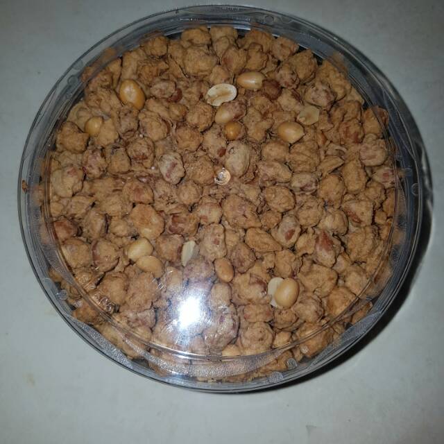 

Kacang Medan toples -+ 300gr