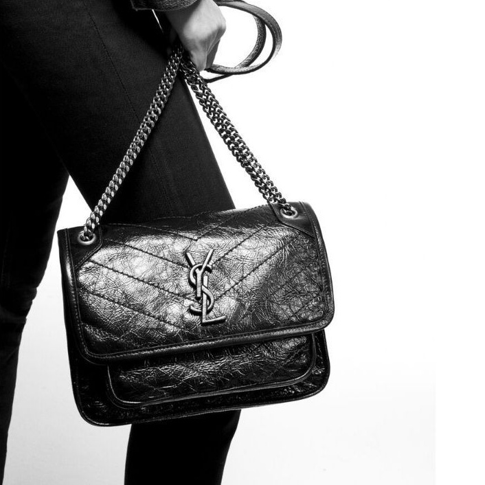 Tas Y$l Niki Chain Medium 27×8×20