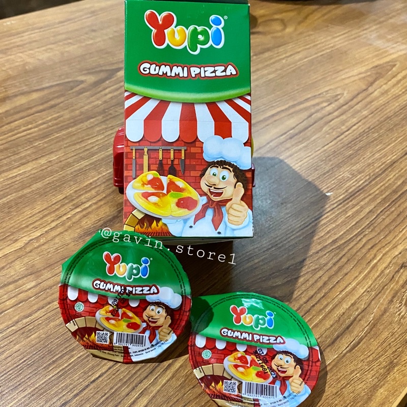 

Yupi Gummi Pizza / permen jaman dulu/ snack jadul/ hampers gift/ hadiah ulang tahun