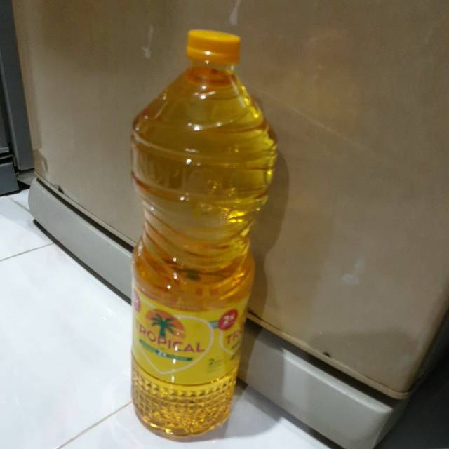 Tropical Minyak Goreng Botol 2 Liter 2x Penyaringan Minyak Goreng Sawit Tropical 2l