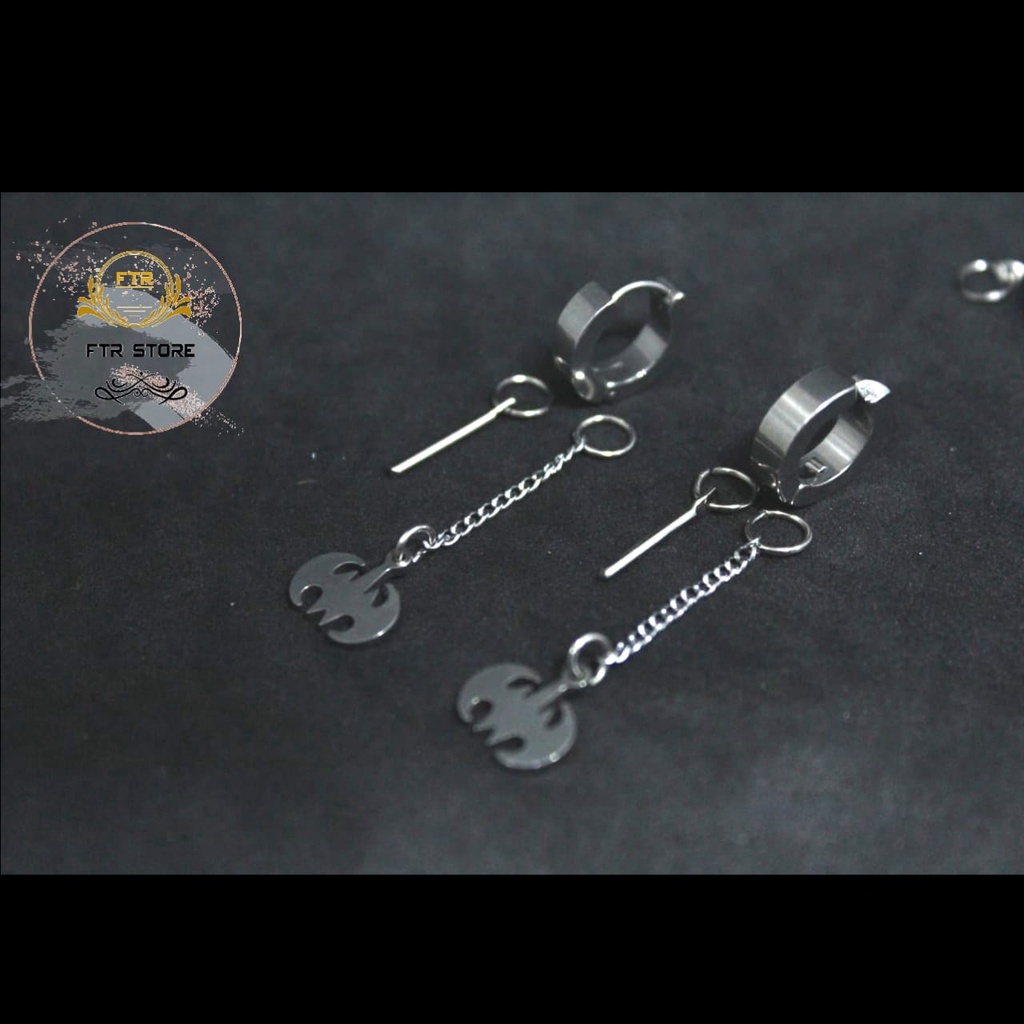 IP-V anting style Korea model BATMAN / Anting tindik dan jepit Pria Wanita/ anting/ anting gantung