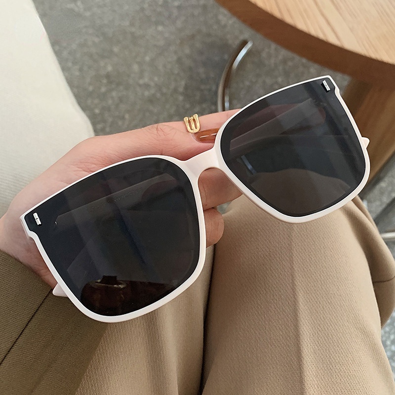Kacamata Hitam UV400 Untuk Pria Dan Wanita