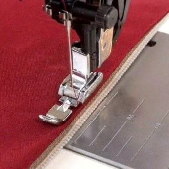 SEPATU PASANG RESLETING SMALL ZIPPER (PORTABLE GRUP 6)