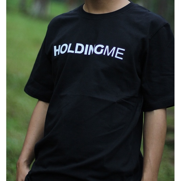 Kaos HOLDING ME Ryo Gunawan / Kaosnya Sayur Bening DYOR  (UNISEX)