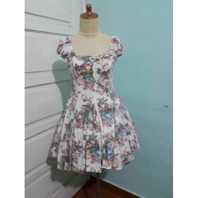 Dress bunga liz lisa