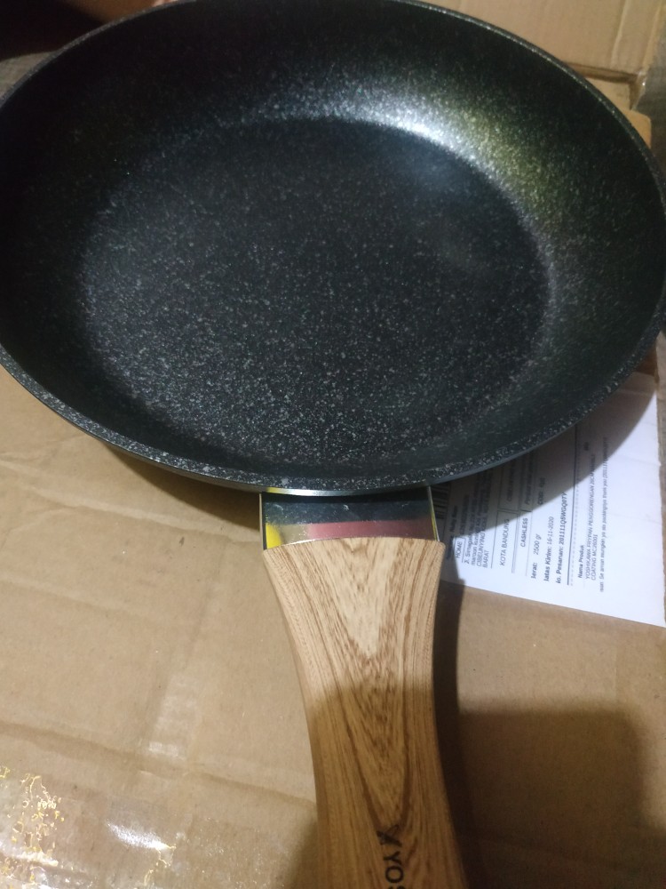 Yoshikawa Frypan Penggorengan 26cm Marble Coating Mc26001