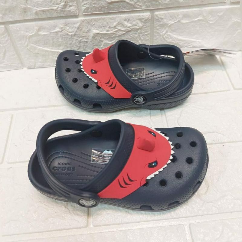 CROCS FUN LAB SHARK HIU Tanduk for KIDS and JUNIOR sandal anak