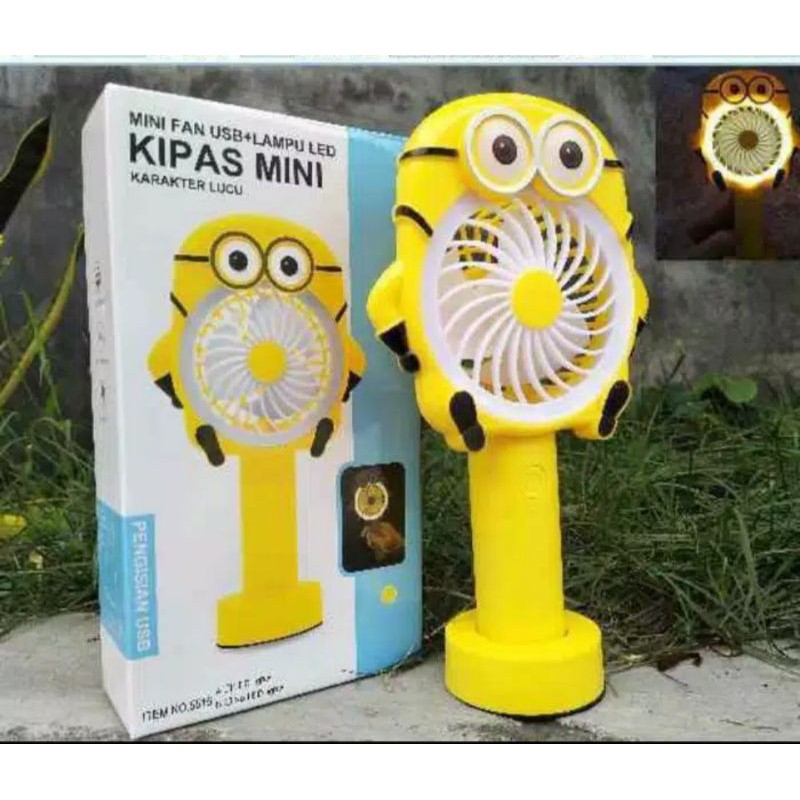 Kipas angin berdiri portable karakter LED standing mini fan rechargeable hello kitty doraemon