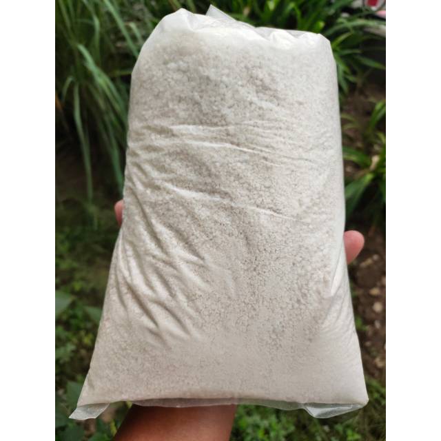 

TEPUNG SHILIN TAPIOKA KASAR - 1KG