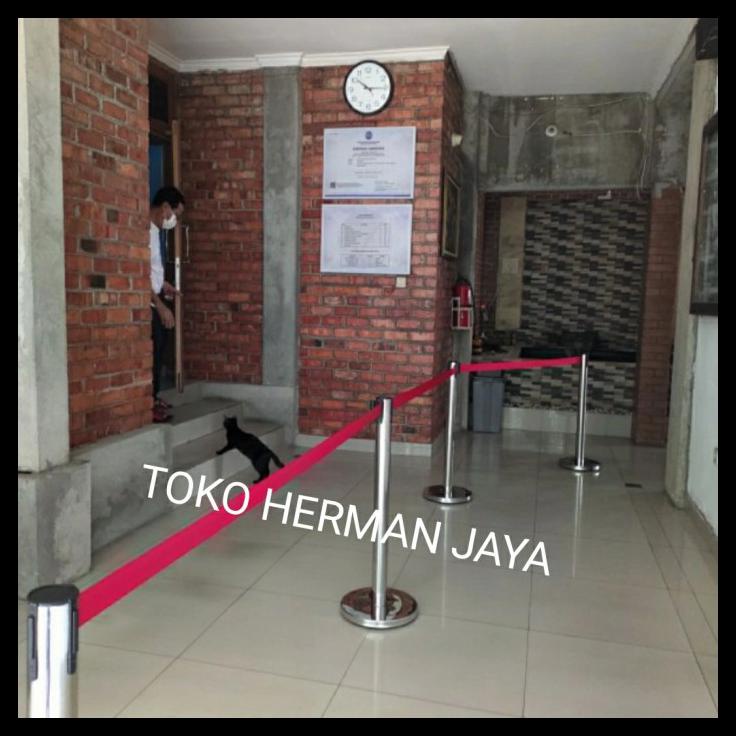 

Terbaru Tiang Pembatas Tiang Antrian Stainless Pita - Kuning, Tiang Hitam