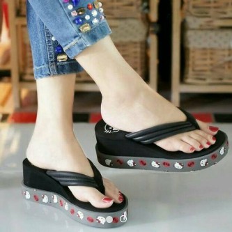 SANDAL WEDGES JEPIT HELLO KITTY CANTIK