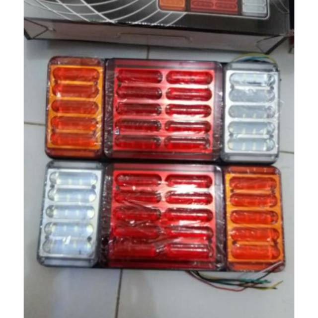 Lampu stop atau Stop lamp Led 24v truck