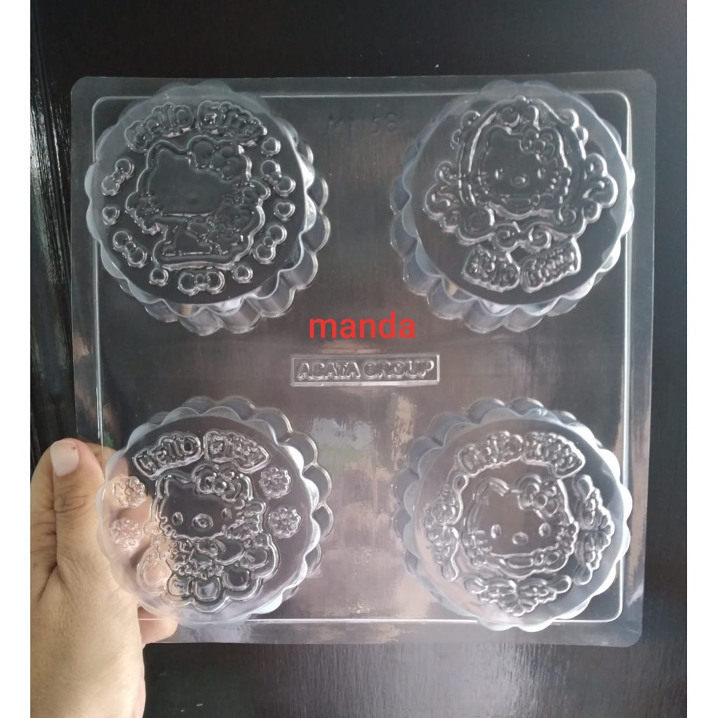 mika cetakan puding coklat moon cake  bentuk hello kitty bulat ASATA MK 158
