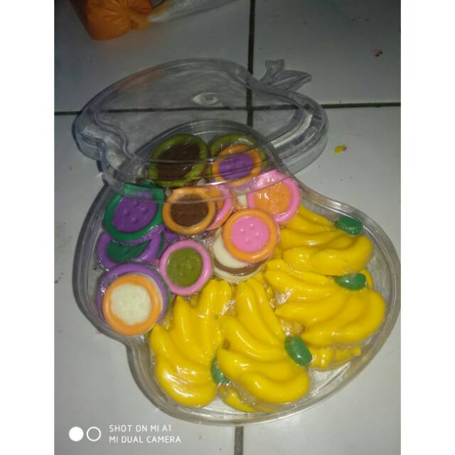 

Coklat karakter