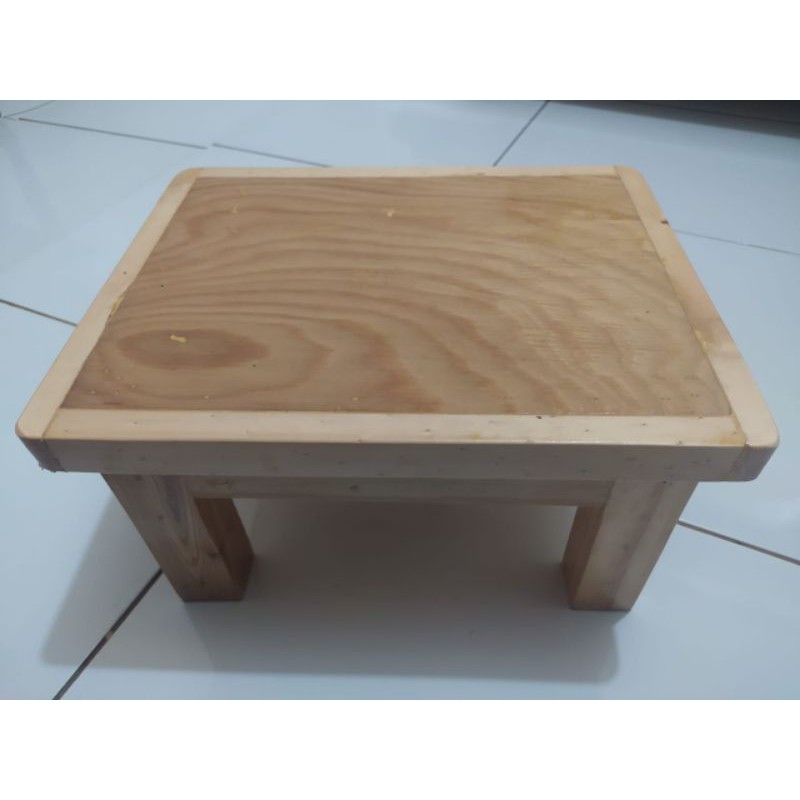 Meja lesehan / kursi jongkok kayu jati belanda