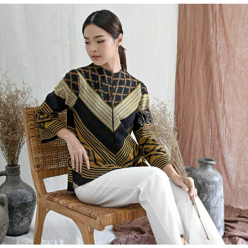 Tunik / atasan tenun motif toraja