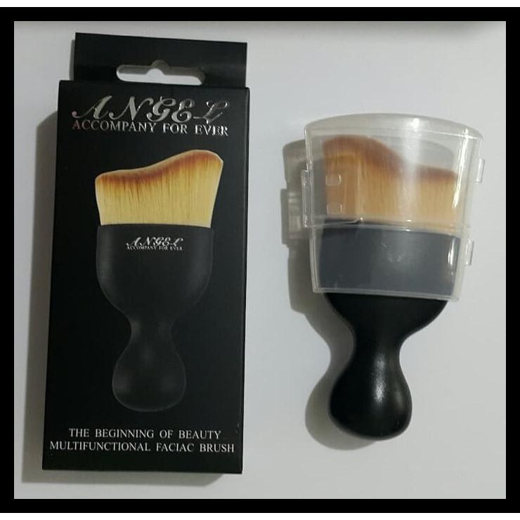 ANGLE CURVED BRUSH  / Kuas Make Up Foundation Curved