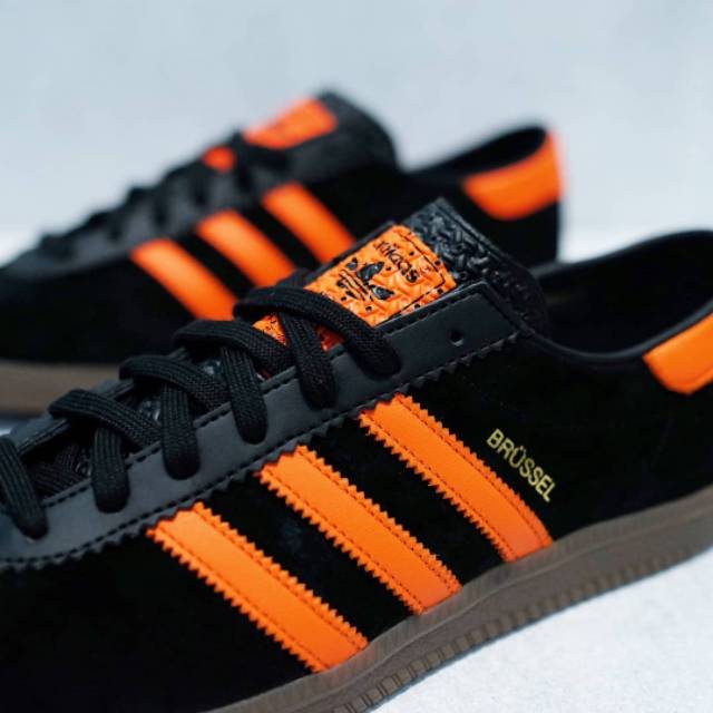 adidas city series black