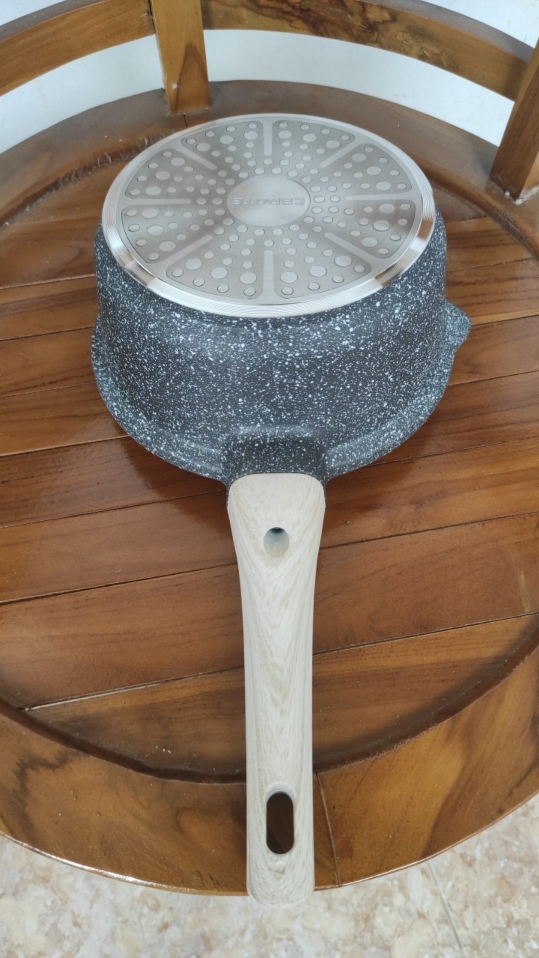 Carote Essential Woody Panci Susu Anti Lengket 16/18cm  Lengkap Dengan Tutup