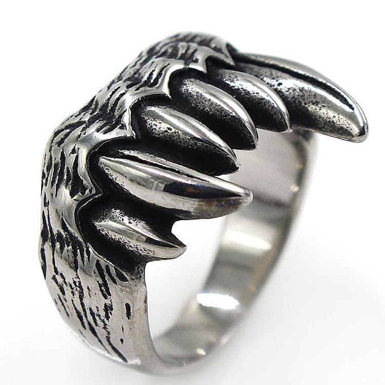 Cincin Desain Vampire Fangs Demon Punk Beast Bahan Stainless Steel Gaya Gothic Untuk Hadiah