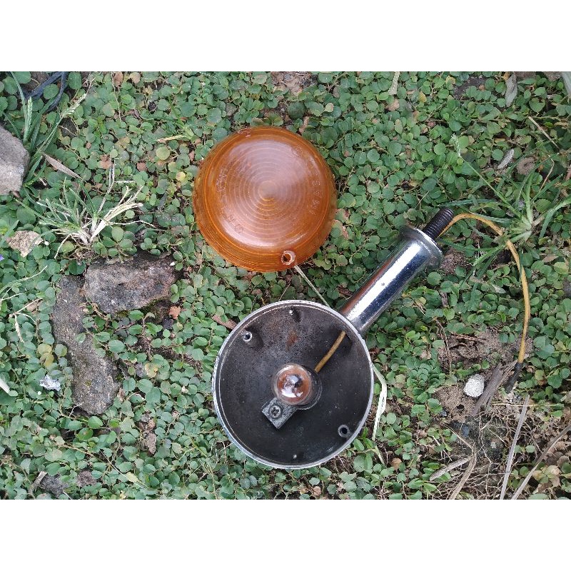 lampu sein lampu riting belakang yamaha l2g yb100