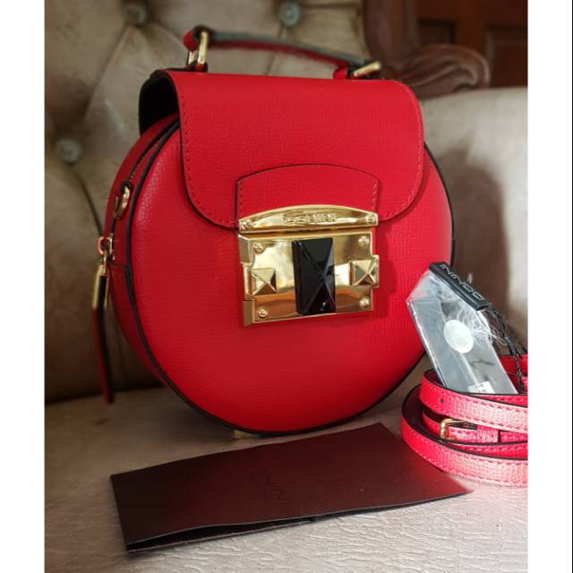 Tas donini adreana merah