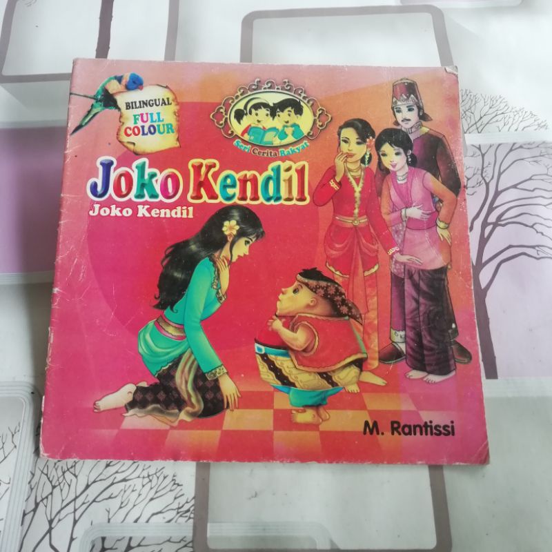 Buku cerita Joko kendil