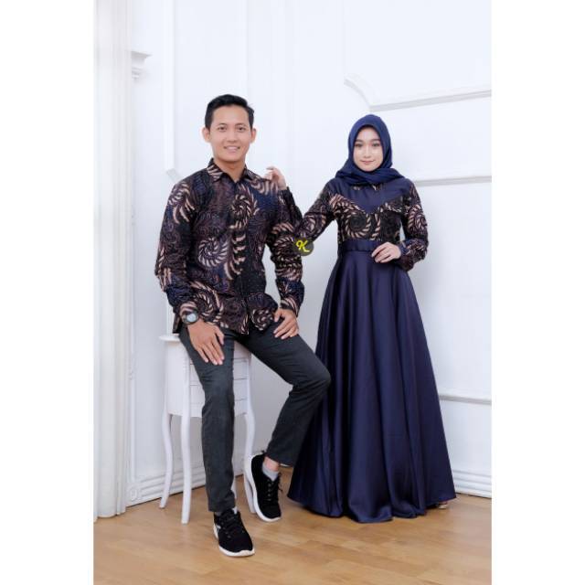 COUPLE GAMIS BATIK PUTRI MALU ,SARIMBIT BATIK  KOMBINASI VELVET