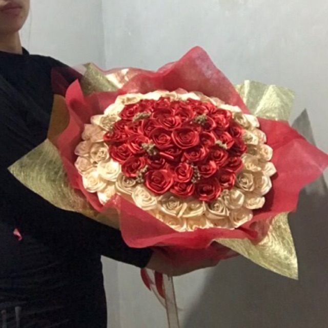 

Buket bunga besar / kado besar / kado unik