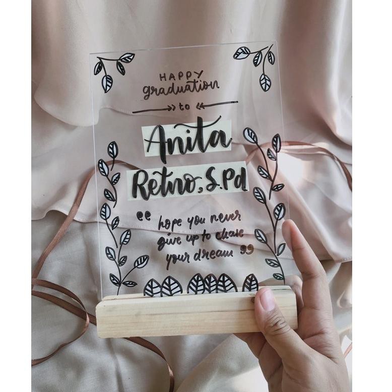 

[HARGA RESELLER] Kado Standing Acrylic