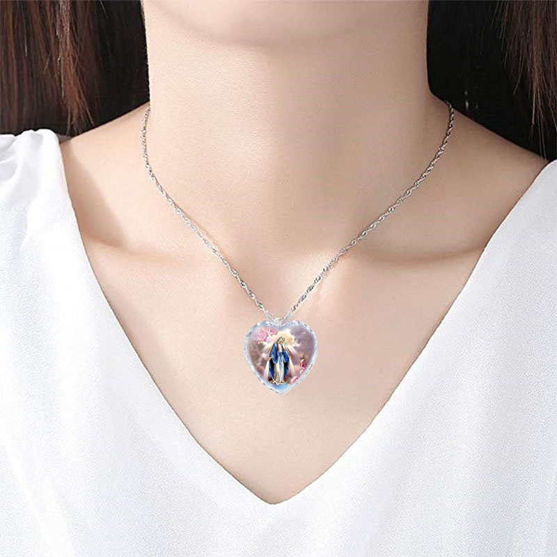 Kalung Dengan Liontin Virgin Mary Aksen Kristal Untuk Pria Dan Wanita