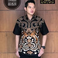 KUNCORO UKAIL KEMEJA BATIK SOLO PRIA LENGAN PENDEK LAPIS FURING ATASAN BATIK PREMIUM MODERN KATUN HALUS PARANG WENING PEKSI AJISAKA SELING KUNING PEKSI SELING BIRU BROTOJOYO WAHYU LAWASAN PRASTOWO PEKSI YUDHA PEKSI SANDING ABIYAKSA PUSPO KINASIH GURDO