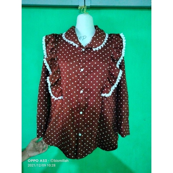 Kemeja wanita polka terbaru viral atasan wanita cewek perempuan blouse ( kemeja karin pisah )